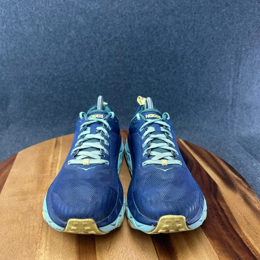 Hoka One One hoka one